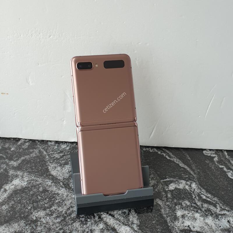 SK ������Z�ø� (F707N) ��ũ��� 256�Ⱑ (0307072)