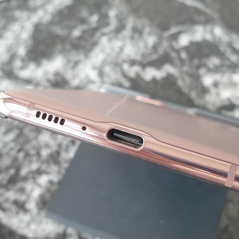 SK ������Z�ø� (F707N) ��ũ��� 256�Ⱑ (0307072)