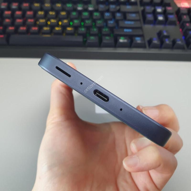 ������ A35 / 128GB / ���̺�