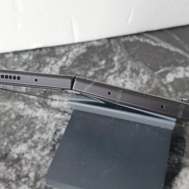 SK ������Z����3 (F926N) ���� 512�Ⱑ (0121363)