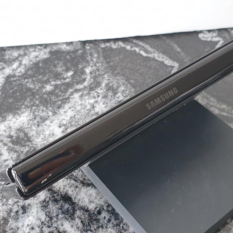 SK ������Z����3 (F926N) ���� 512�Ⱑ (0121363)