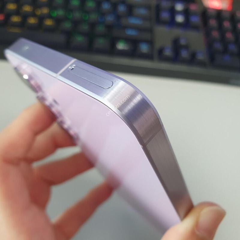 ������ ����5 / 128GB / ���϶�