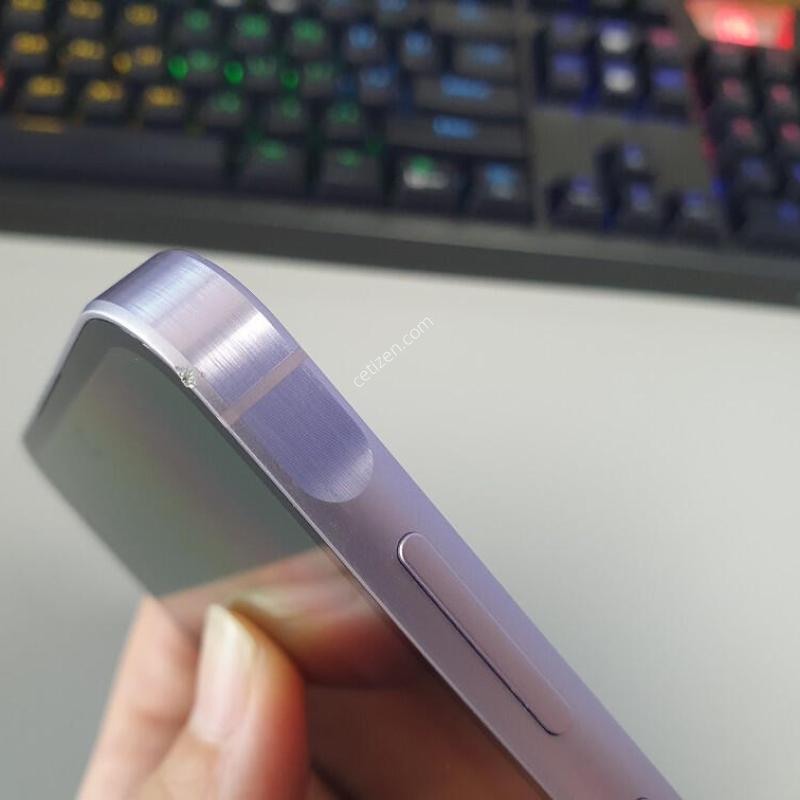 ������ ����5 / 128GB / ���϶�