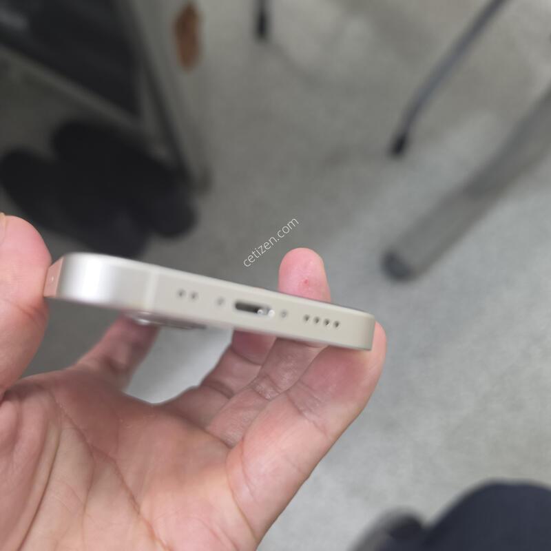 ������13�̴� �Ǹ�