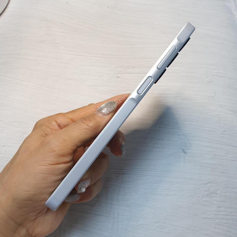 KT ������ A16 �׷��� 128G S�� �Ǹ��մϴ�