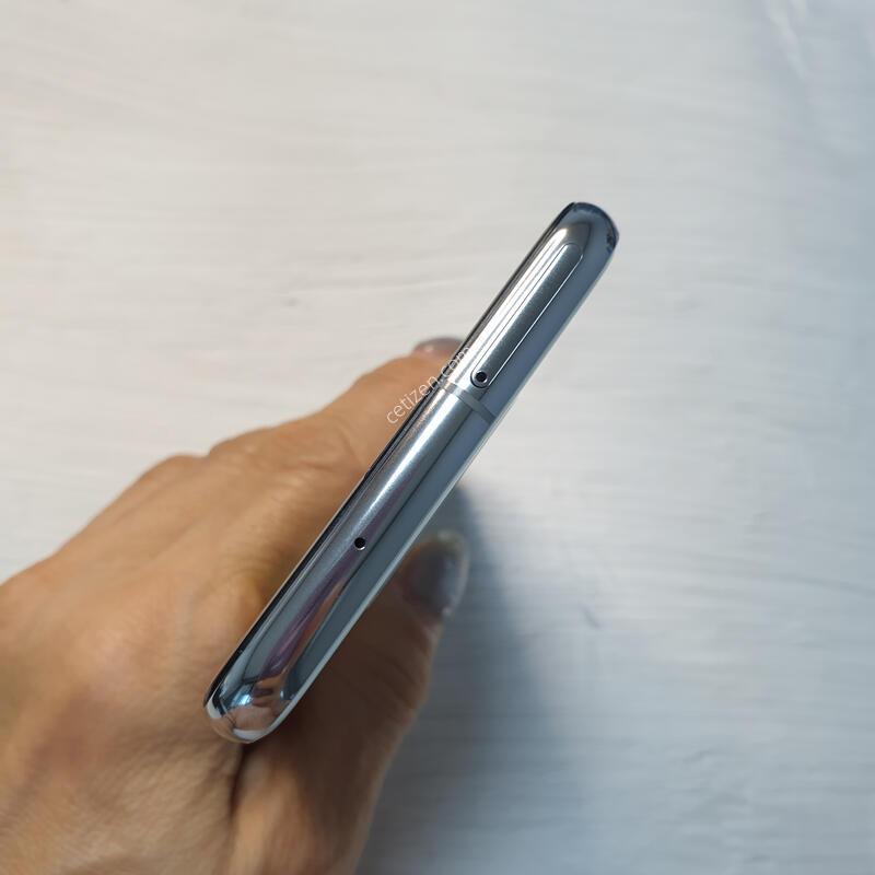 SK ������S10e ȭ��Ʈ 128G S�� �Ǹ��մϴ�