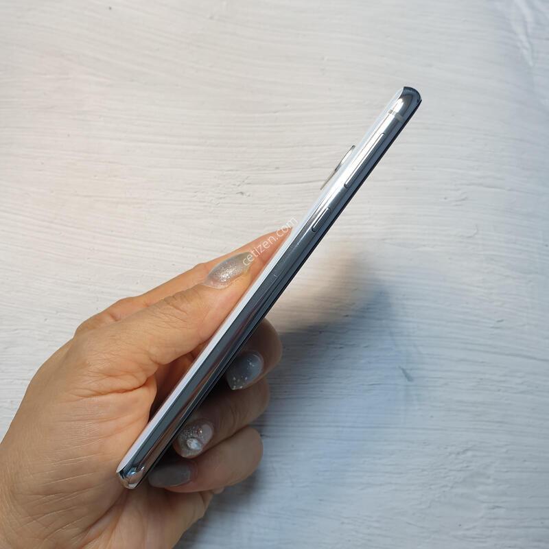 SK ������S10e ȭ��Ʈ 128G S�� �Ǹ��մϴ�
