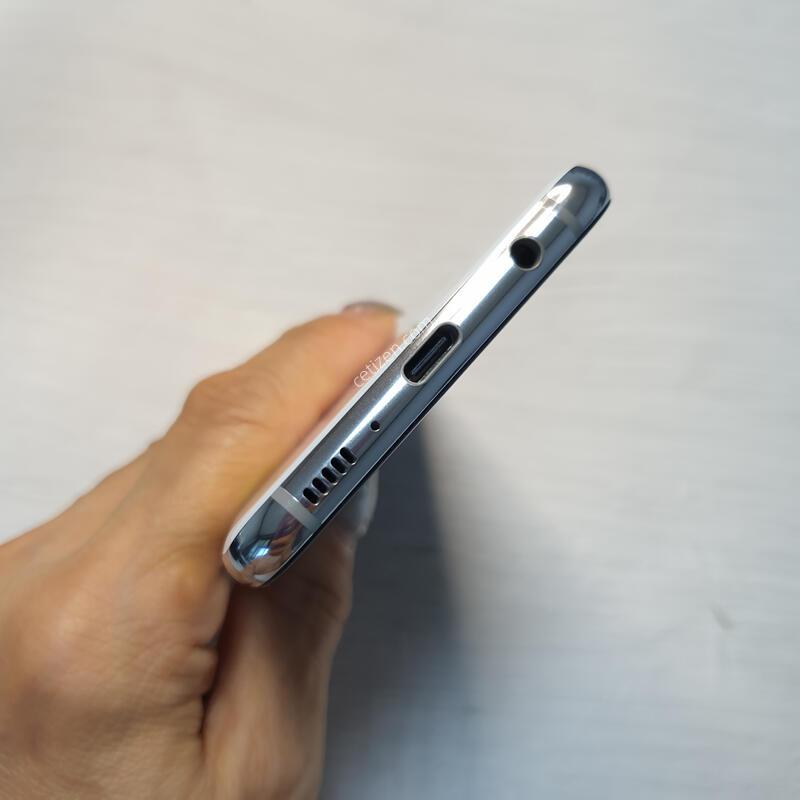 SK ������S10e ȭ��Ʈ 128G S�� �Ǹ��մϴ�