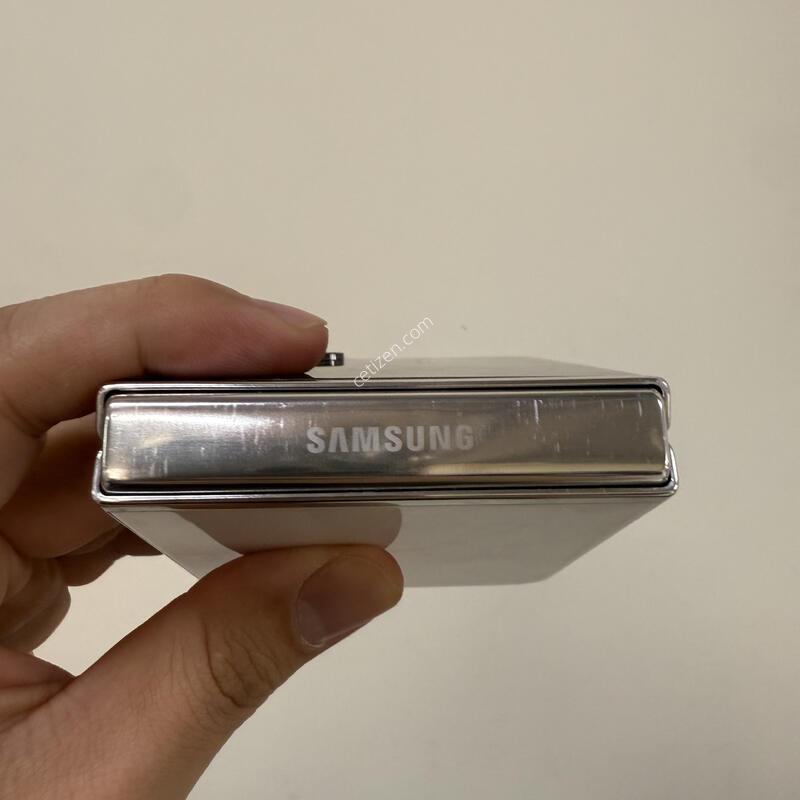 �Ｚ �������ø�5 ȭ��Ʈ 512G