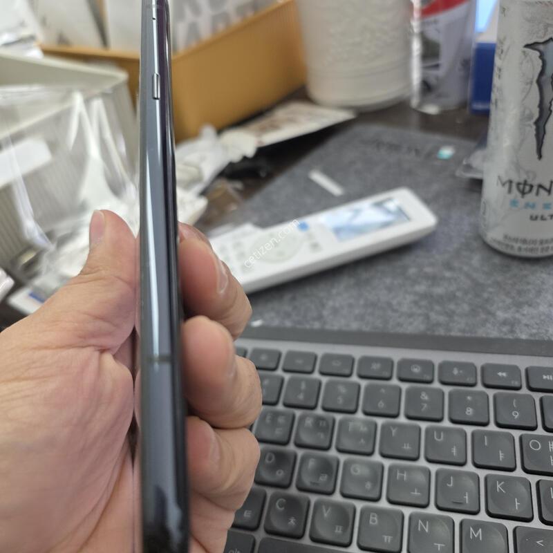 (905)lg v50s 256