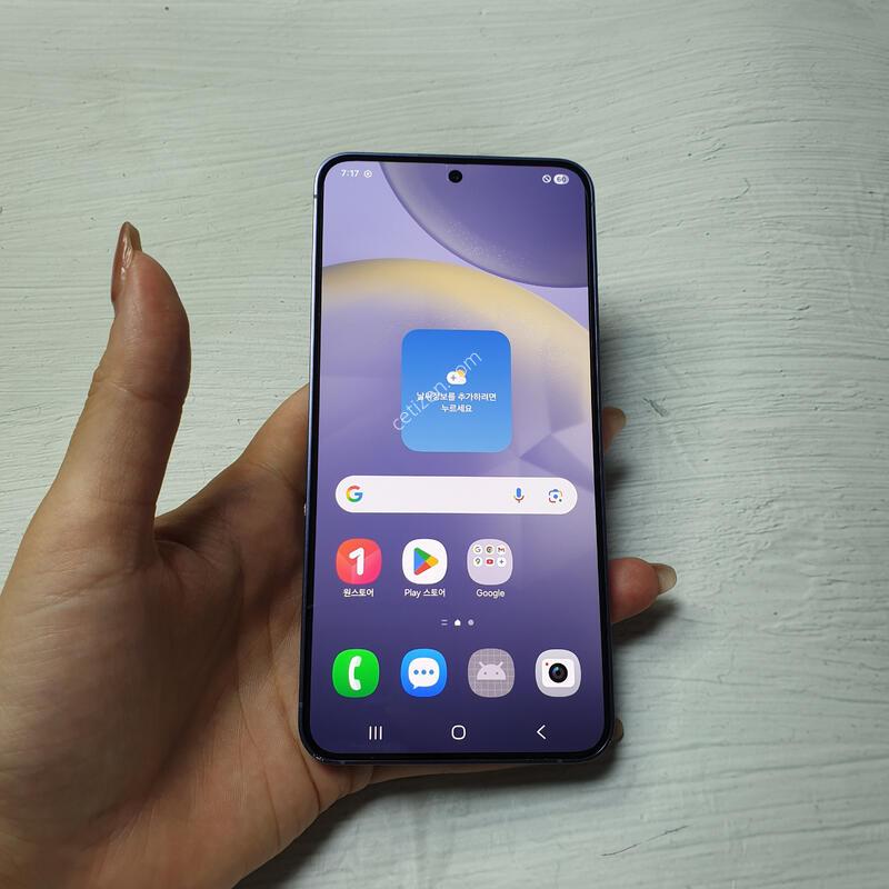 LG ������ S24 ���̿÷� 256G A�� �Ǹ��մϴ�