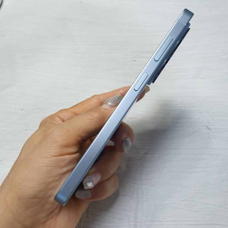 SK ������ S26 ���� 256G S�� �Ǹ��մϴ�