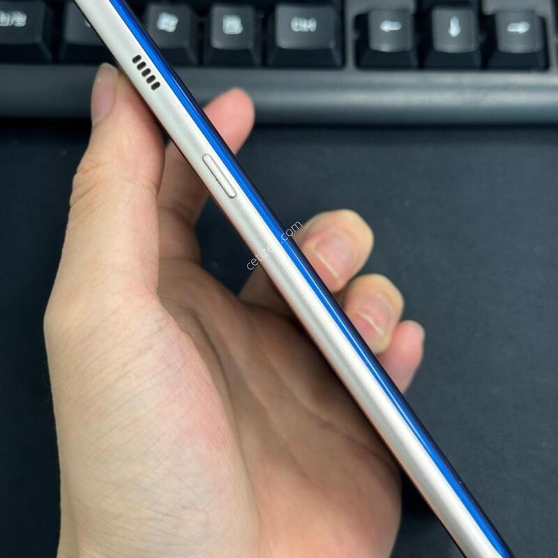 ������ a8 2018