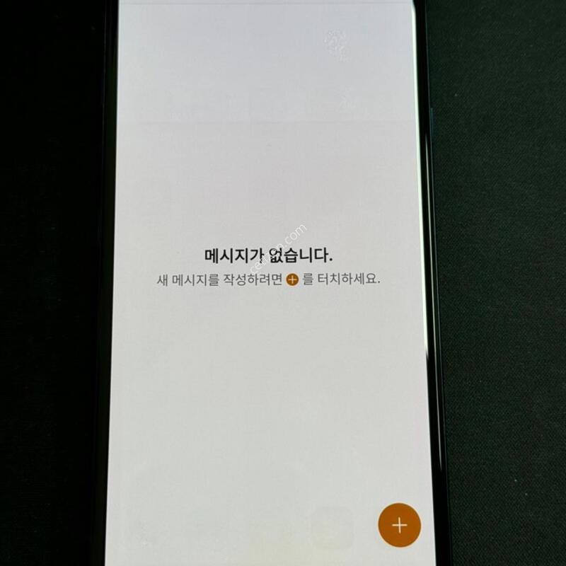 LG v40
