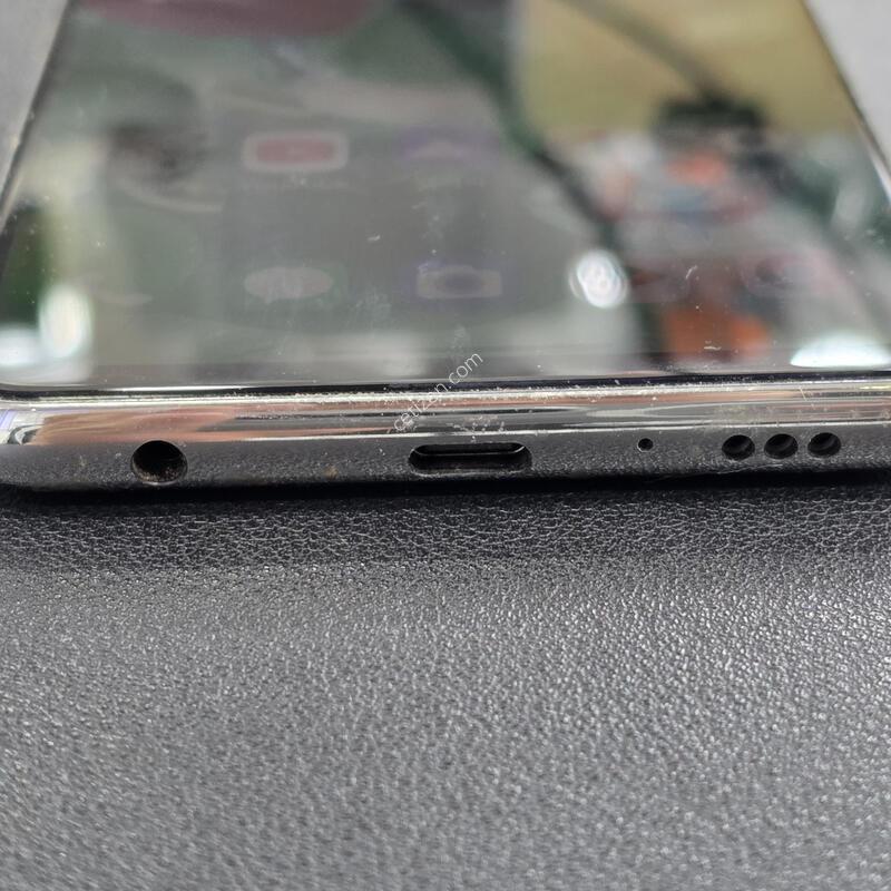 LG Q920 �Ǹ��մϴ�.����Ȯ�����ּ���
