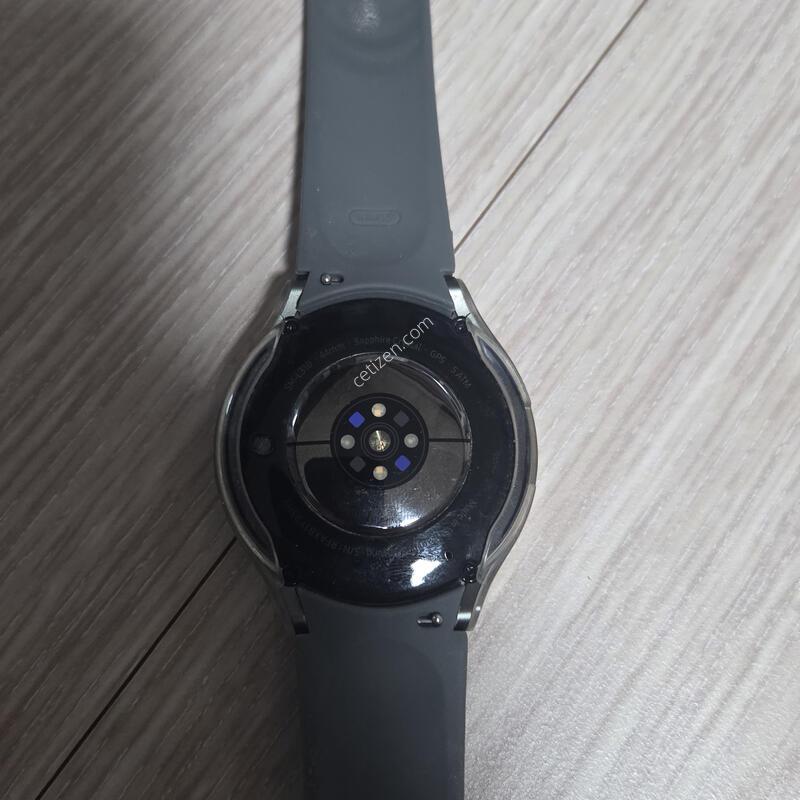 �����ÿ�ġ7 44mm �ڱ��� wifi��