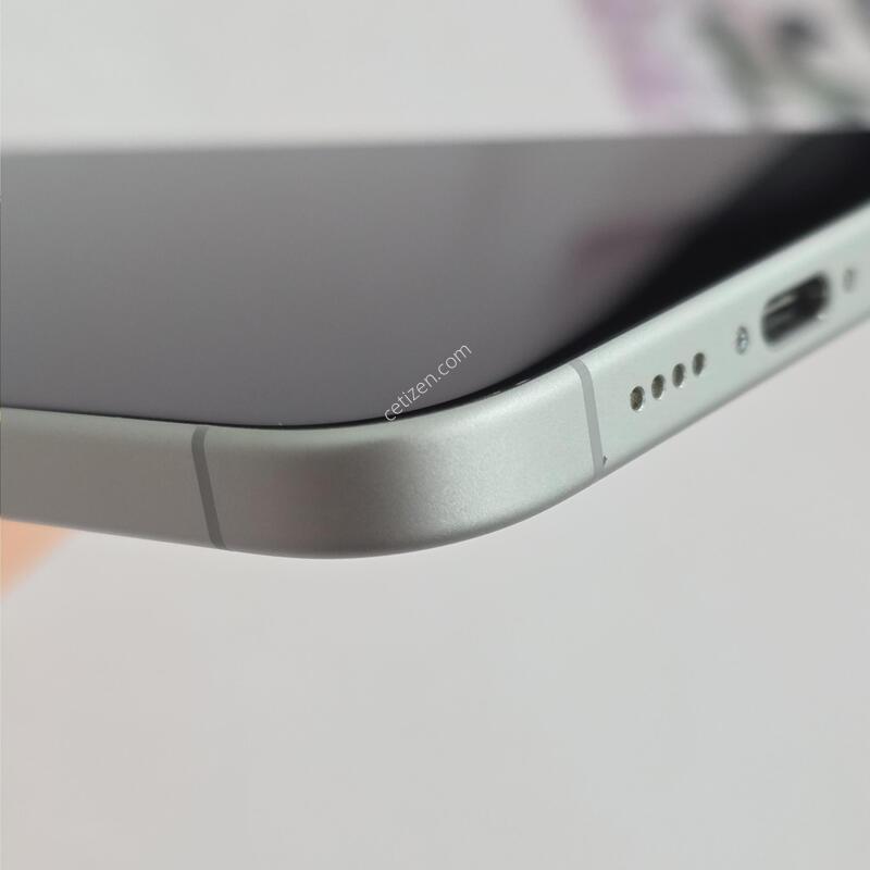 ������16�÷��� 256GB ȭ��Ʈ