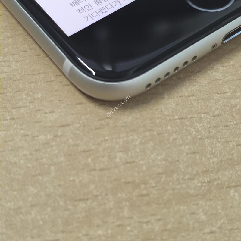 ������SE 3���� 128GB