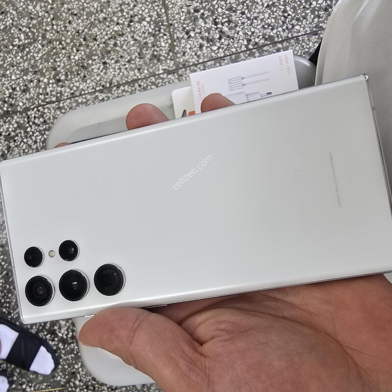 U+ S22��Ʈ��(S908) 512G ȭ��Ʈ���� ����� �˴ϴ�
