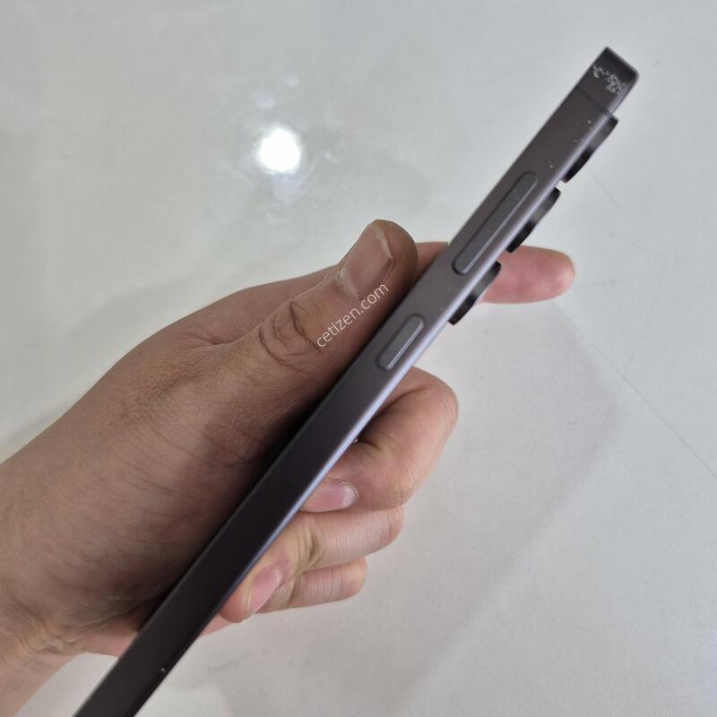������S24FE 256G ���ܻ� �������⽺ �߰��� �����