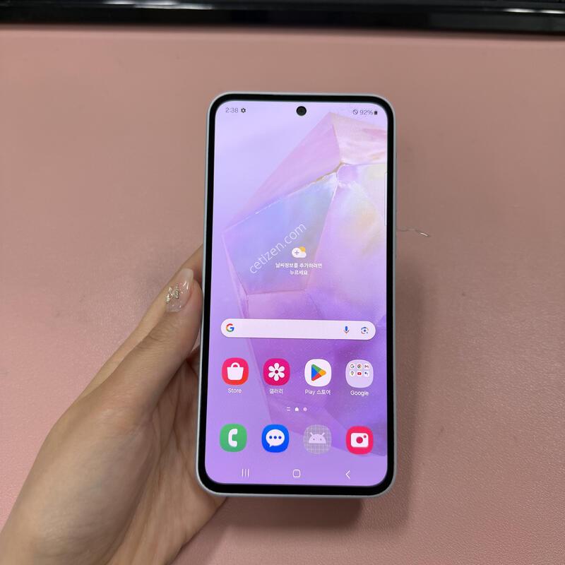 ������A35 ���̽����� 128GB