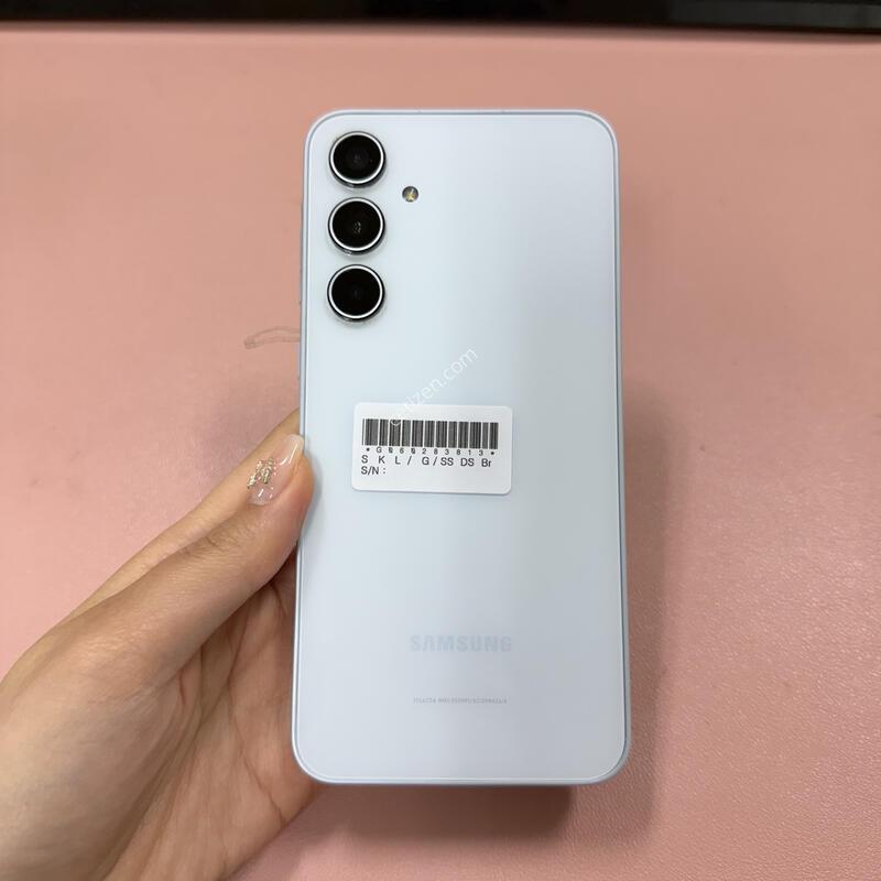 ������A35 ���̽����� 128GB
