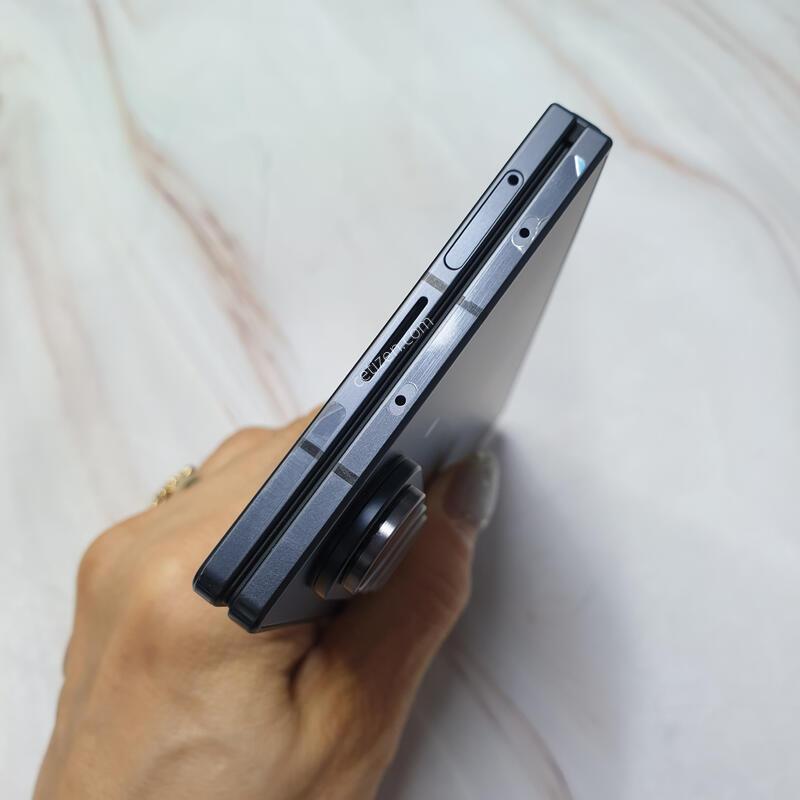 LG ������ Z����7 5G ���� 512G S�� �Ǹ��մϴ�