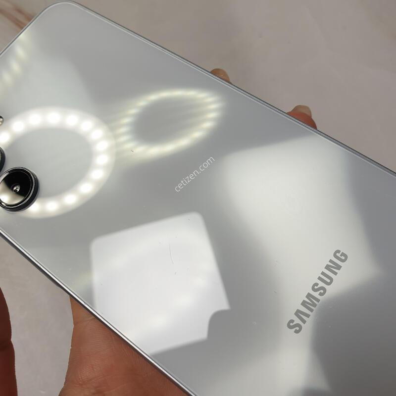 LG ������ ����4 ȭ��Ʈ 128G ������ �Ǹ��մϴ�