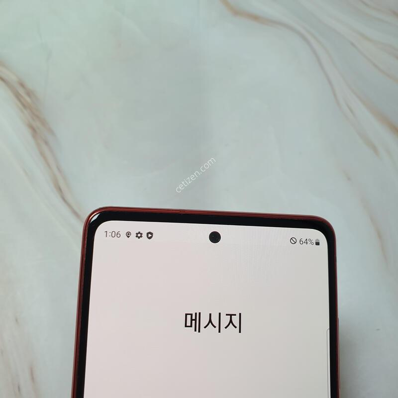 LG ������ S20FE ���� 128G ������ �Ǹ��մϴ�