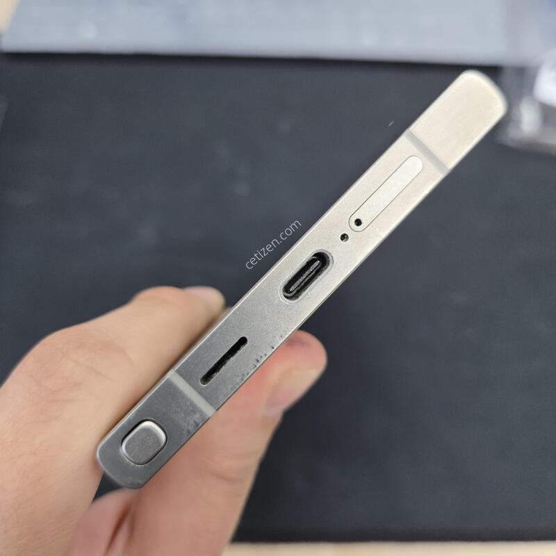 ������ S24��Ʈ�� 512GB �ڱ��� �����÷� ƼŸ��������