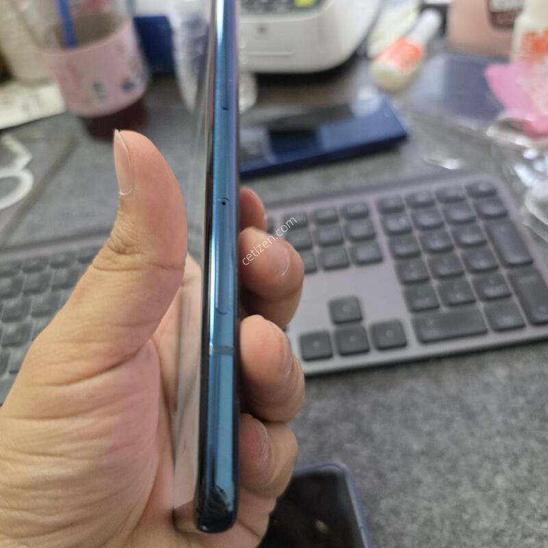 (601)g8