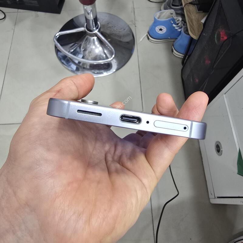 A�� S25 256GB