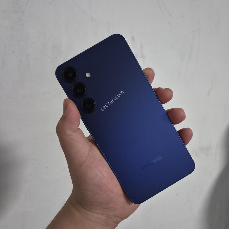 ������ S25 �÷��� ���̺� 256G