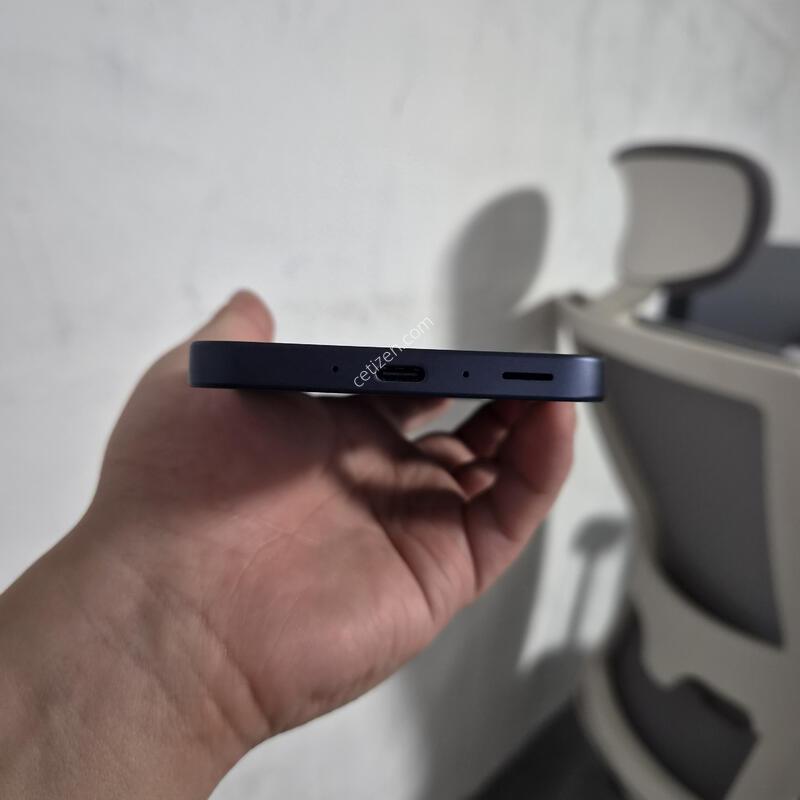 �ַ��� A35 ���̺� 128G