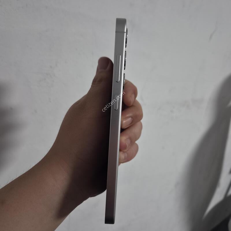 ������ S24 �÷��� �����׷��� 256G