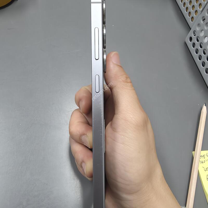 (688)������s25�÷��� 256 �Ǹ��մϴ�