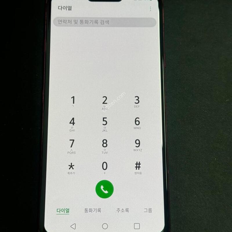 LG v40