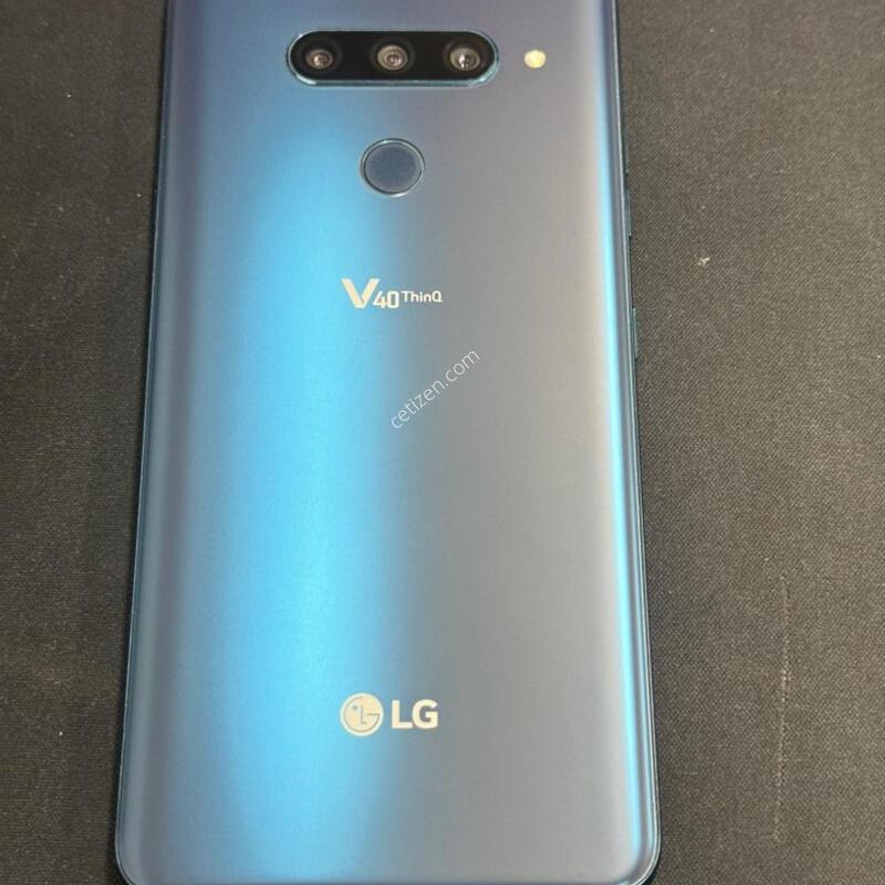 ������ v40