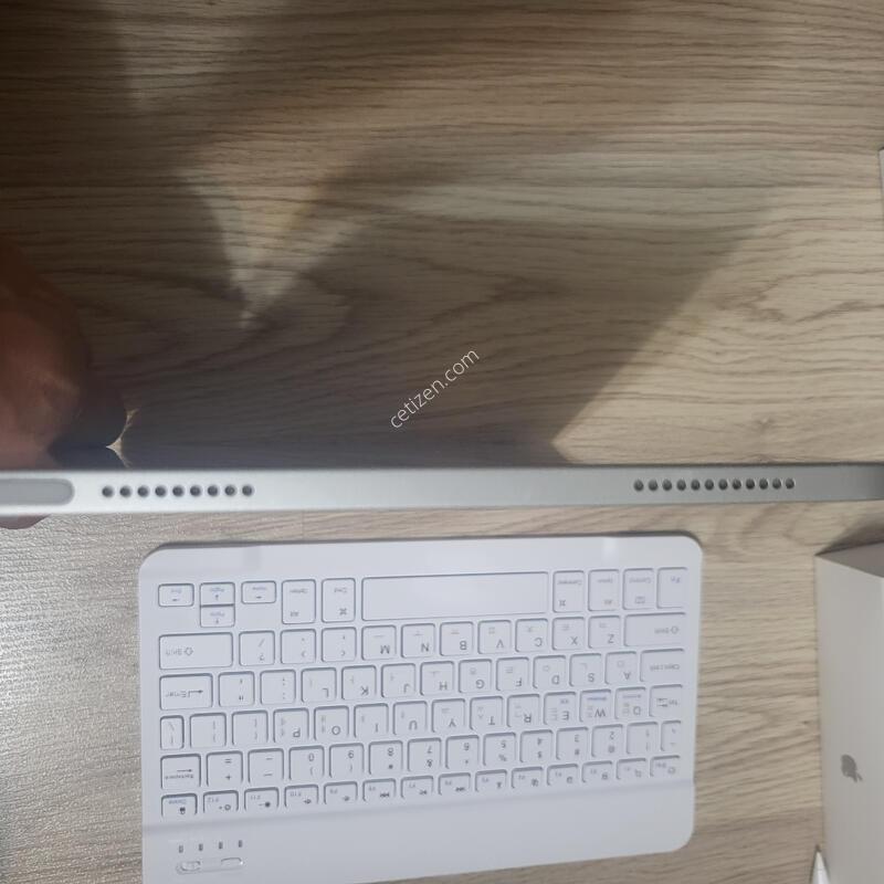 �����е� 11���� a16 128�Ⱑ wifi
