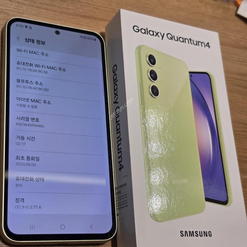 ����������4