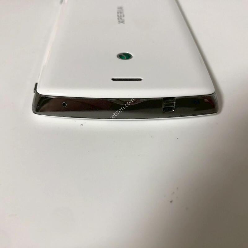 �Ҵ� ������ �����丮�� ��ũ(LT15i) �Ǹ�(56783)