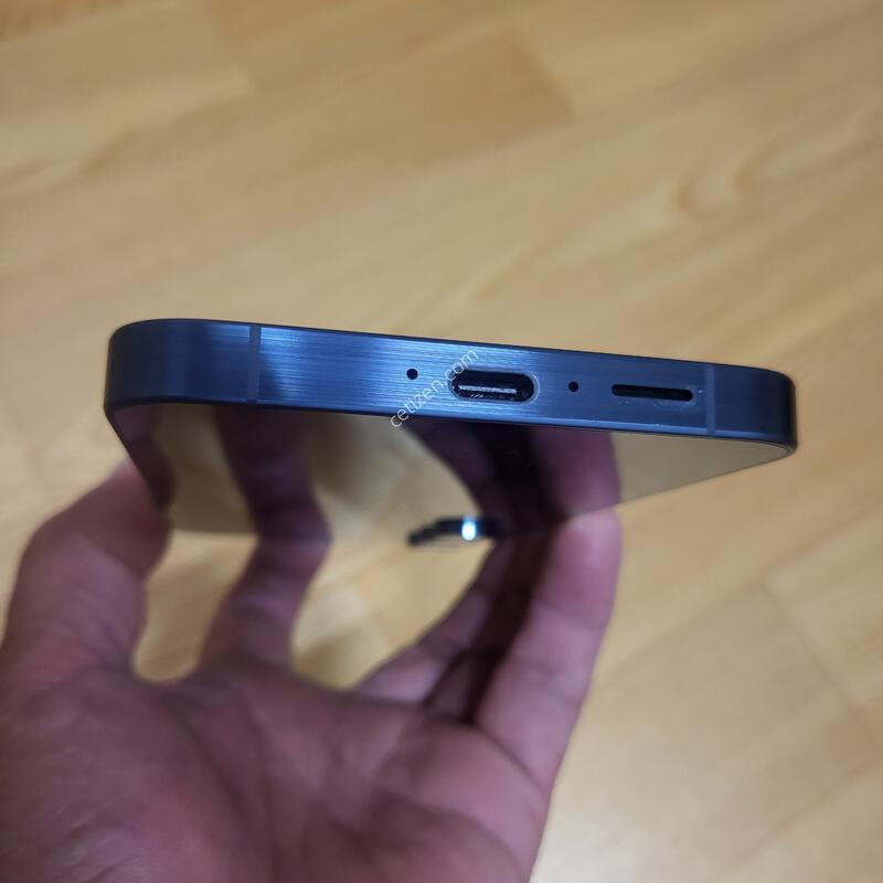 SK-A556 (������ ����5. 128GB)  �׷��� �˴ϴ�. ����AS�Ⱓ��