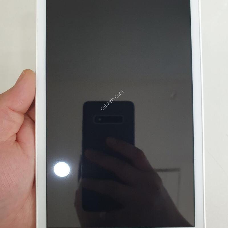 ������ Tab E 16G ���ܻ� ���±� �º��� �����