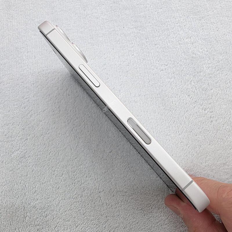 ������17 ȭ��Ʈ 256GB SSS�� �̻����� ���⽺������ �����״��