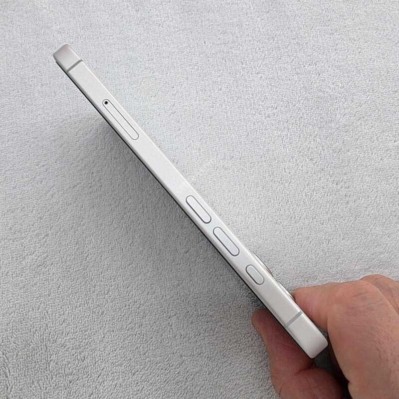 ������17 ȭ��Ʈ 256GB SSS�� �̻����� ���⽺������ �����״��