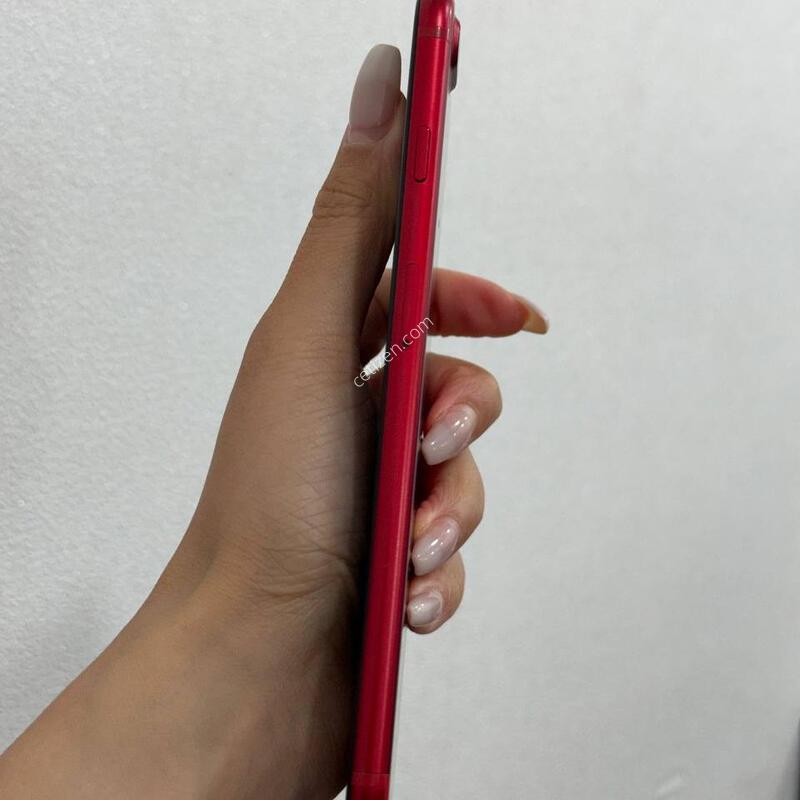 ������7+ ���� 128GB/100% Y1912