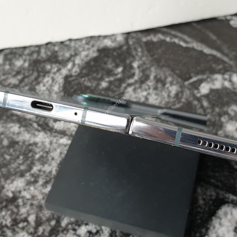 LG ������Z����4 (F936N) �׷��� 256�Ⱑ (0241903)