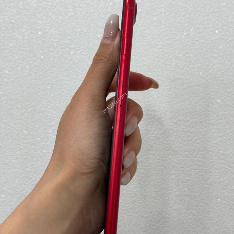 ������7+ ���� 128GB/100% Y1912