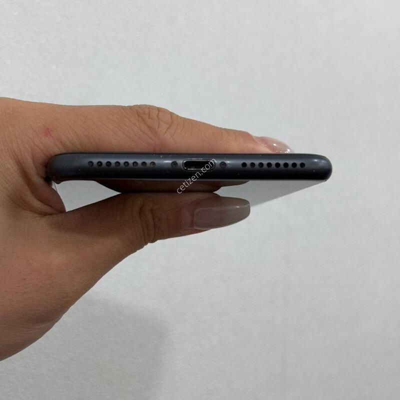 ������8+ �׷��� 64GB/100% Y1913