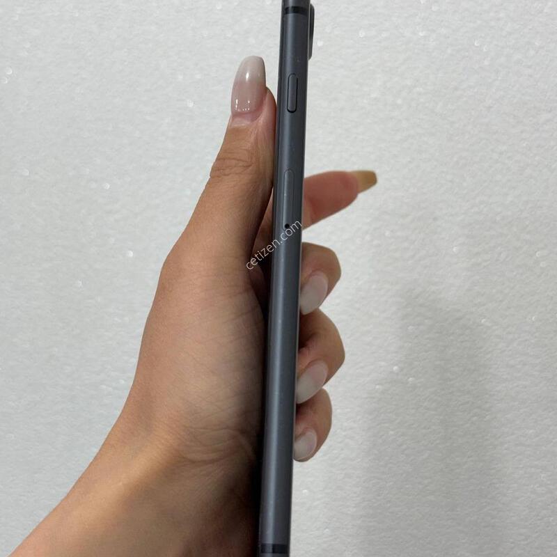 ������8+ �׷��� 64GB/100% Y1913